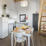 Host Wise - Stylish Duplex House - Terrace & River View Διαμέρισμα Βίλα Νόβα ντε Γκάια