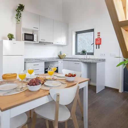 Apartment Host Wise - Stylish Duplex House - Terrace & River View